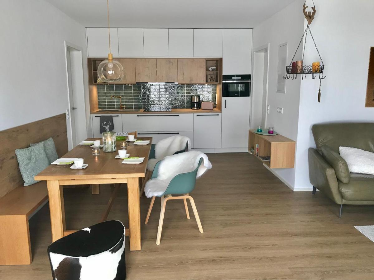Lueftle Neue Gemuetliche Grosse Familien Ferienwohnung Im Allgaeu Wolfegg Exterior photo